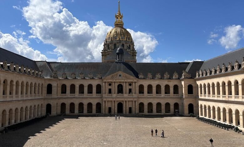 the army museum in paris in france